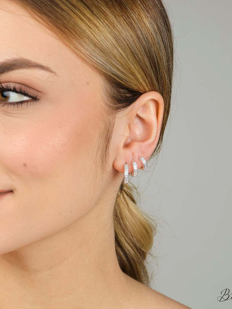 TRIO ARGOLINHA REDONDO CRAVEJADO EM ZIRCÔNIAS CLICK