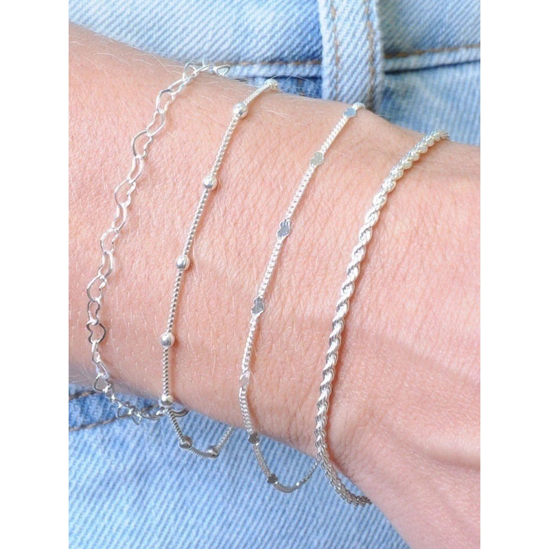 KIT 4 PULSEIRAS PRATA 925 + BRINCO DE BRINDE (TORCIDA + BOLINHAS + ELO + CORAÇÃO CHAPEADO)